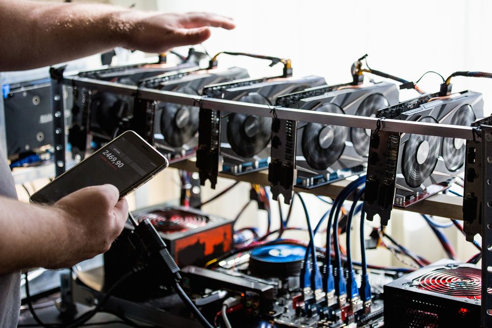 Understanding the Cost of Building a Crypto Mining Rig at Home